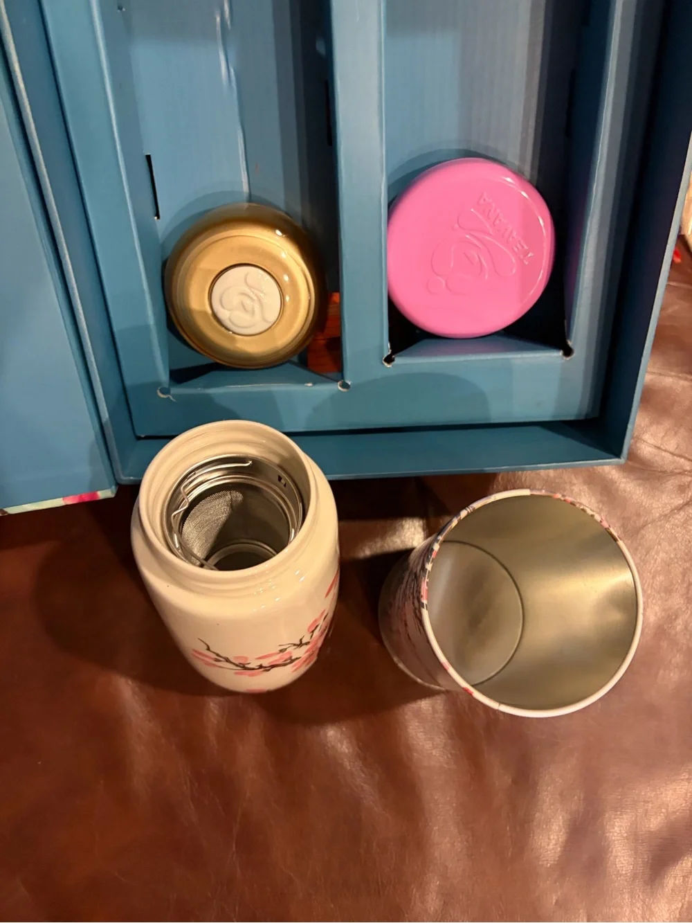 New Teavana Sekura Allure Green Tea Gift Set - Tumbler & Tin